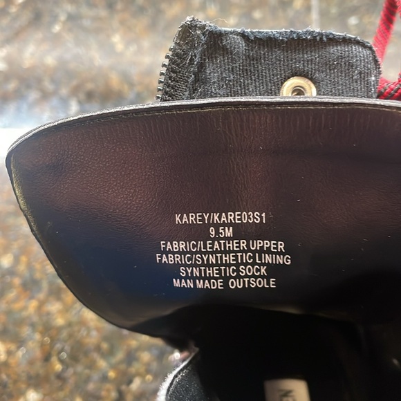 NIB Steve Madden Kare Lace-up Boot Black and Red Size 9.5 Women - Picture 4 of 11